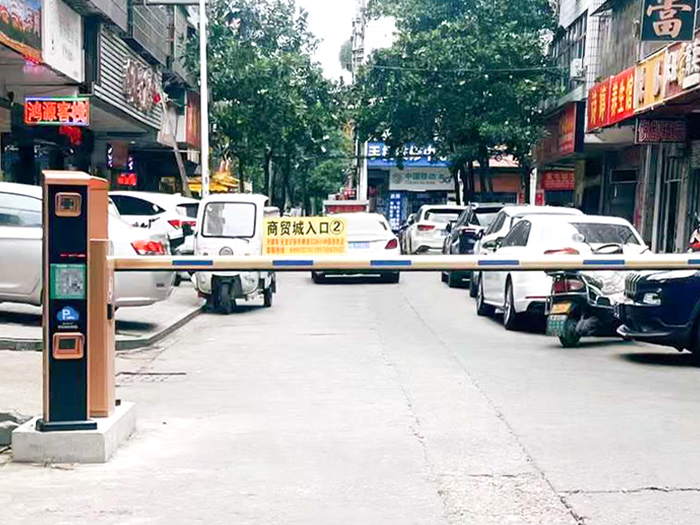 某街道停車管理采用 “安快” 同進(jìn)同出車牌識(shí)別系統(tǒng)